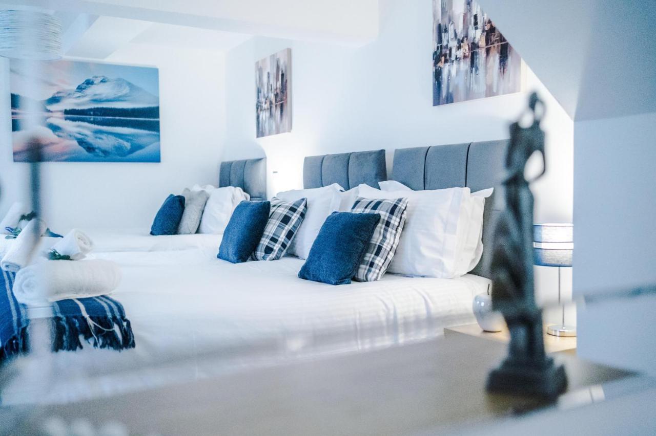 Stylish Chester City Centre Apartment By 53 Degrees Property, Ideal For Couples & Business Professionals - Sleeps 4 Екстериор снимка